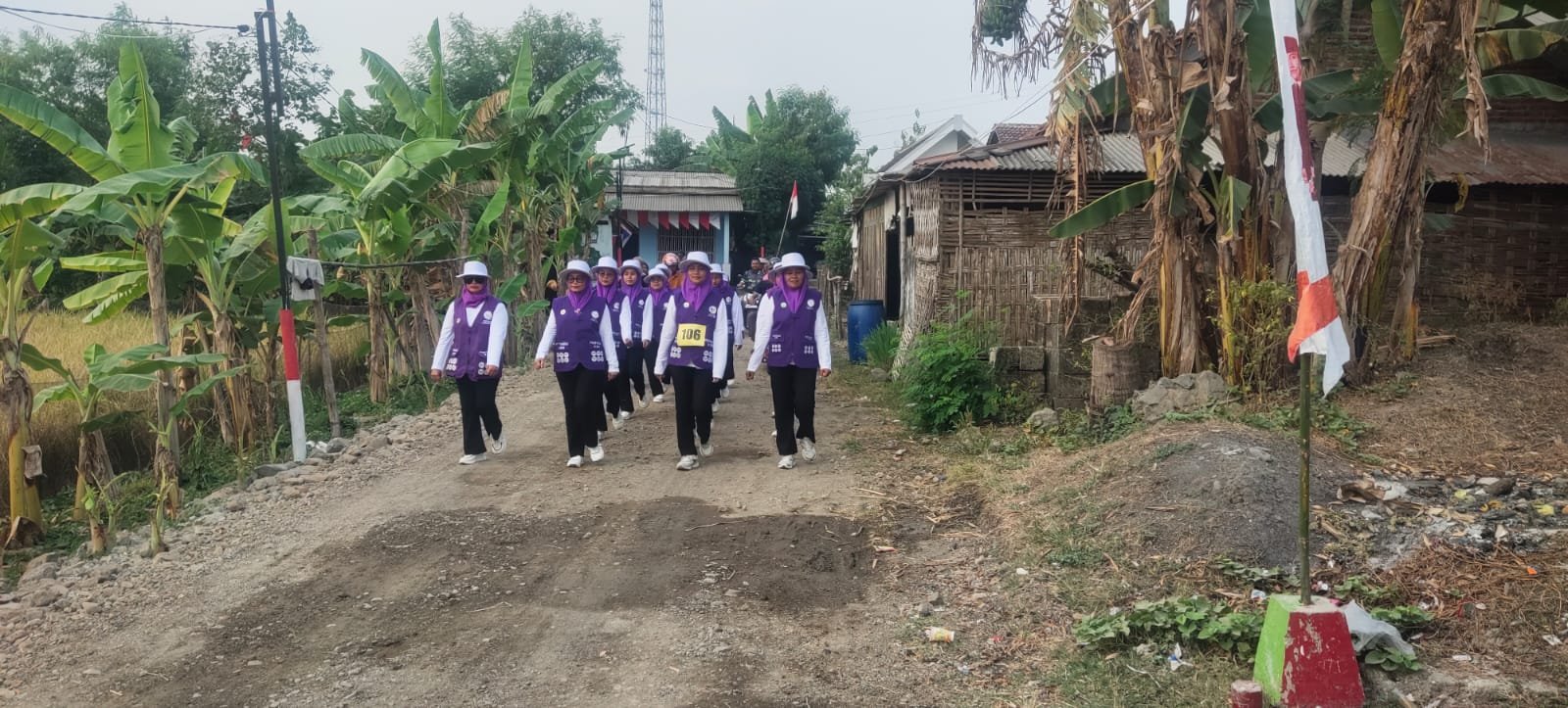 Semangat dan Kekompakan Desa Bawangan Berbuah Juara 3 Lomba Gerak Jalan Tingkat Kecamatan